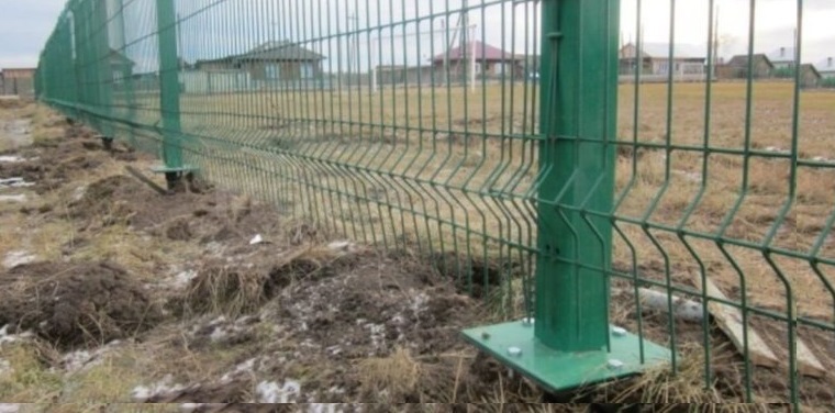 Купить сваи для ограждения от производителя в Троицке от 1401 руб: низкая цена, быстрая установка